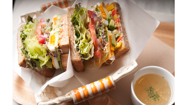 5 tindahan ng sandwich