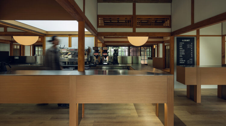 新加坡咖啡品牌Alchemist 進駐大安靜巷日式庭院